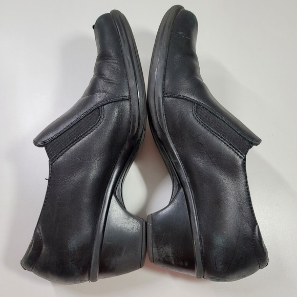 Clark's Bendables Womens Size 8.5 Black Leather Heeled Slip On Casual Dress Shoe - Picture 10 of 14